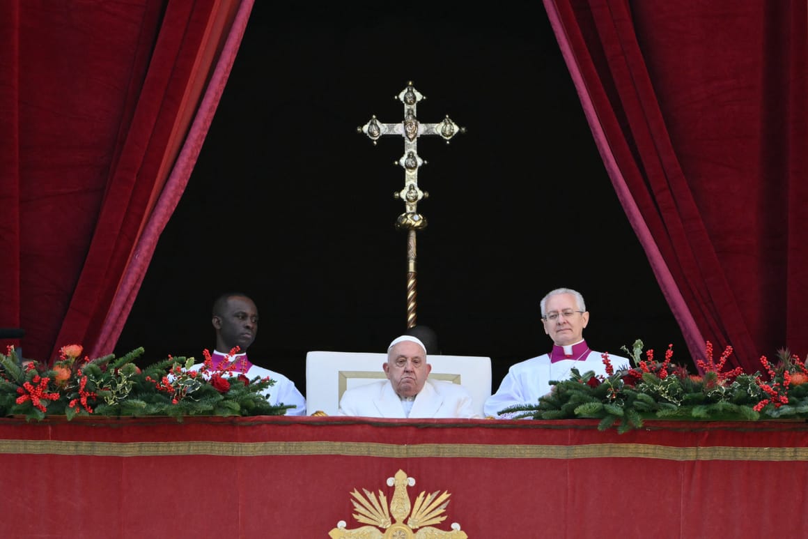 VATICAN-RELIGION-URBI-ORBI-CHRISTMAS