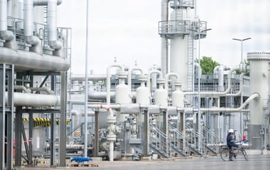 How well has Europe done filling the gas stores before winter?