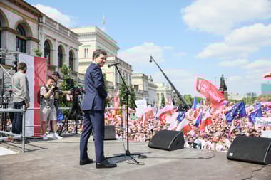 Nicușor Dan starts nightmare new job as president of Romania 
