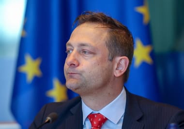 EU farm boss tries to lock in wins ahead of difficult budget talks