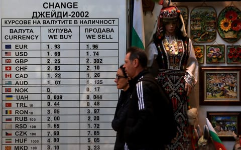 EU to approve Bulgaria’s euro bid