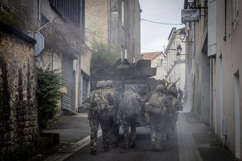 EU-UK defense deal in sight at May summit