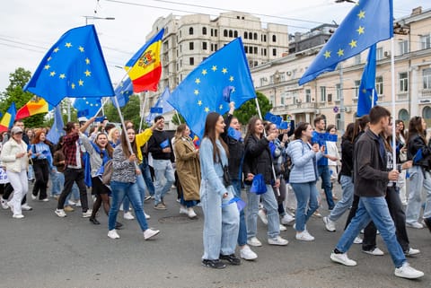 EU ambassadors agree on negotiating frameworks for Ukraine, Moldova